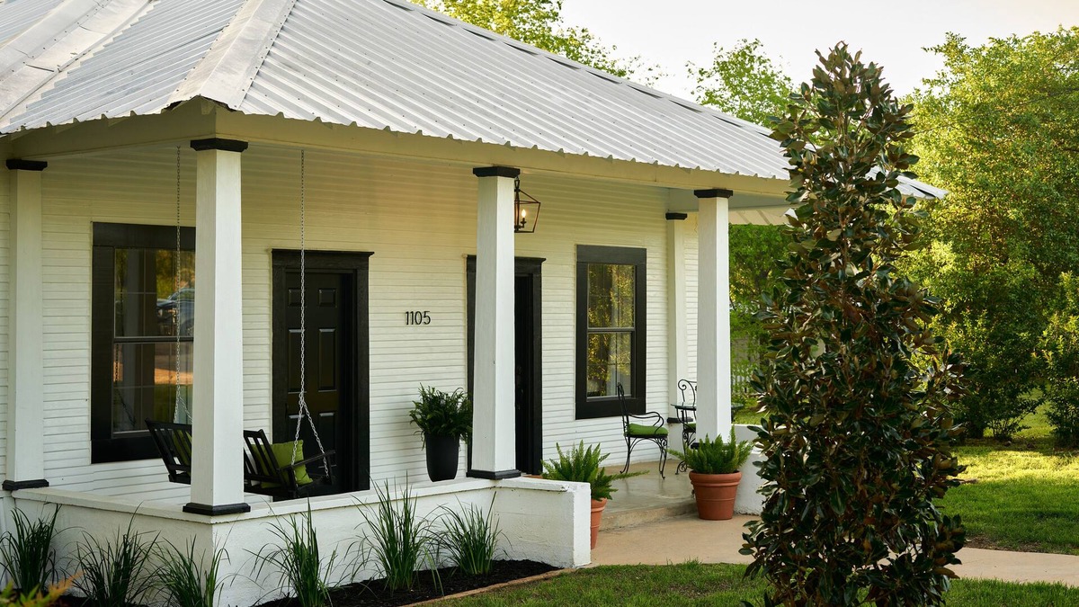 Llano House | Hill Country Hickory House-Walk to Llano River & Downtown-Free Gym Access