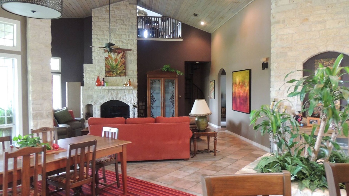 Dripping Springs House | Hill Country Retreat, Hill Top views, private pool, Hamilton Pool, Reimers Ranch
