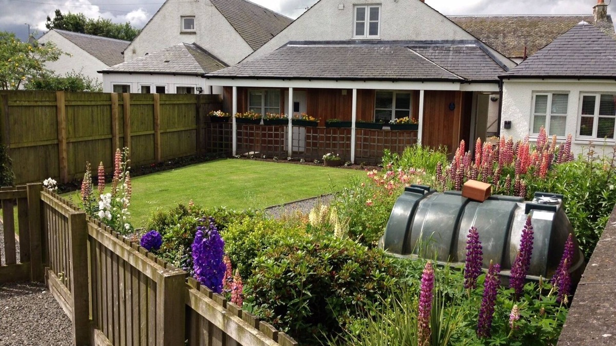 Stirling House | Hillhead Farm Lets