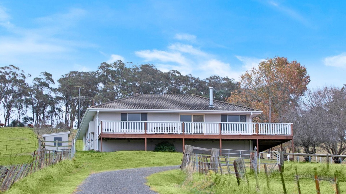 Mittagong House | Hillside Farm – Rural getaway on 100 acres of sweeping farmland
