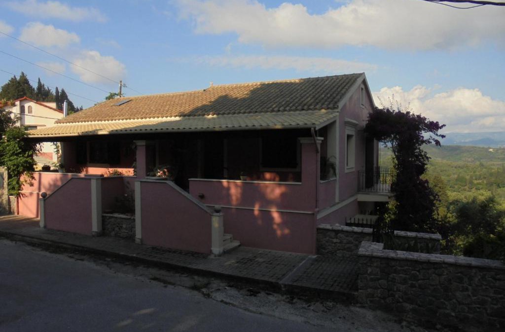 Magoulades House | Hillsidehouse