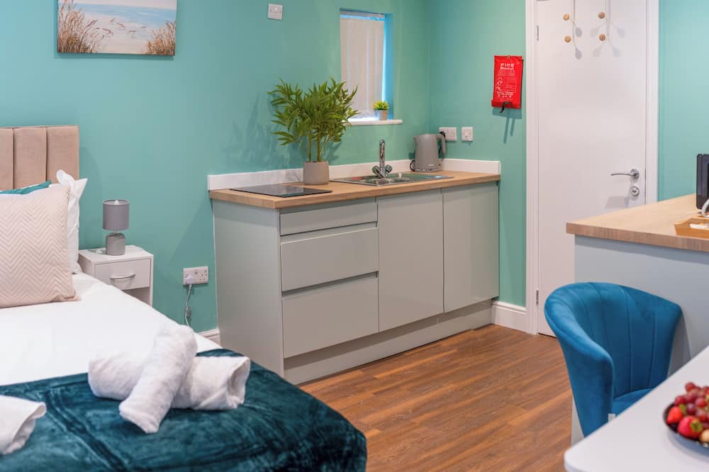 Earl Shilton Apartment | Hilltop Apartment 4 - UK50596