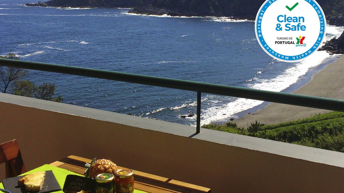 Ribeira Grande Apartment | HillTop Azores Beach & Countryside Apt for 6 Moinhos