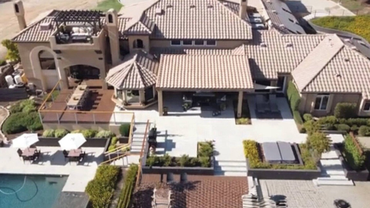 Raisin House | Hilltop, Estate with views, vineyards, andnThe utmost in luxury