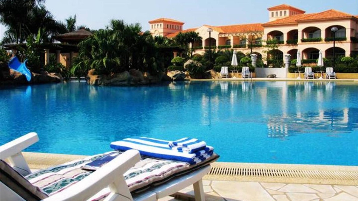 Dongguan City Center Hotel | Hillview Golf Hotel