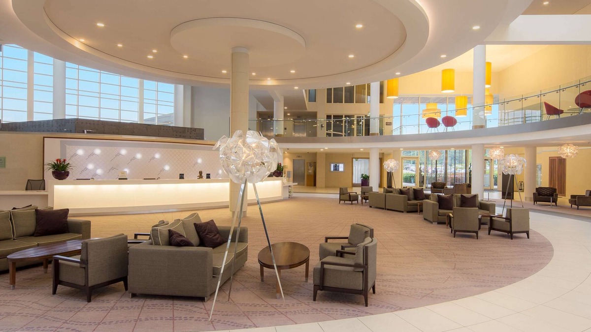 Burton on Trent Hotel | Hilton at St George's Park, Burton Upon Trent