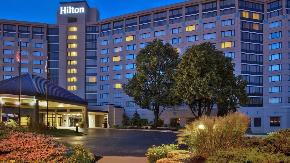 Oak Brook Resort | Hilton Chicago/Oak Brook Hills Resort & Conference Center