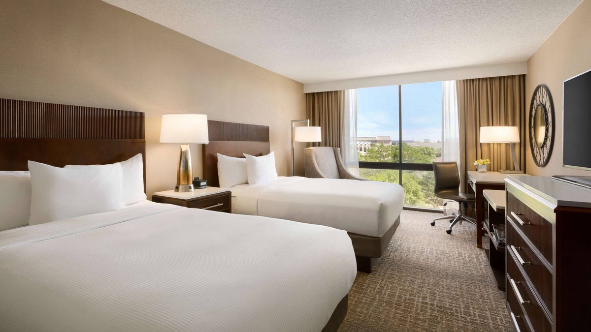 Fort Collins Hotel | Hilton Fort Collins