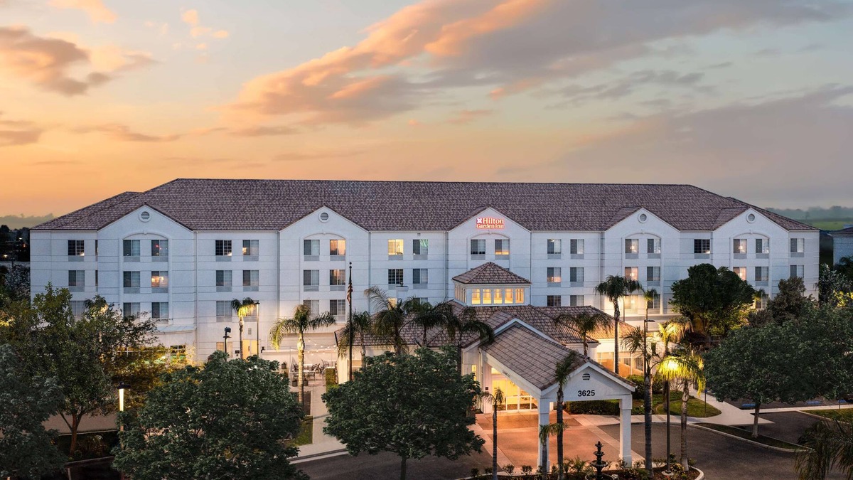 Bakersfield Hotel | Hilton Garden Inn Bakersfield