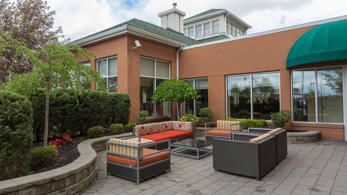 Cheektowaga Hotel | Hilton Garden Inn Buffalo Airport