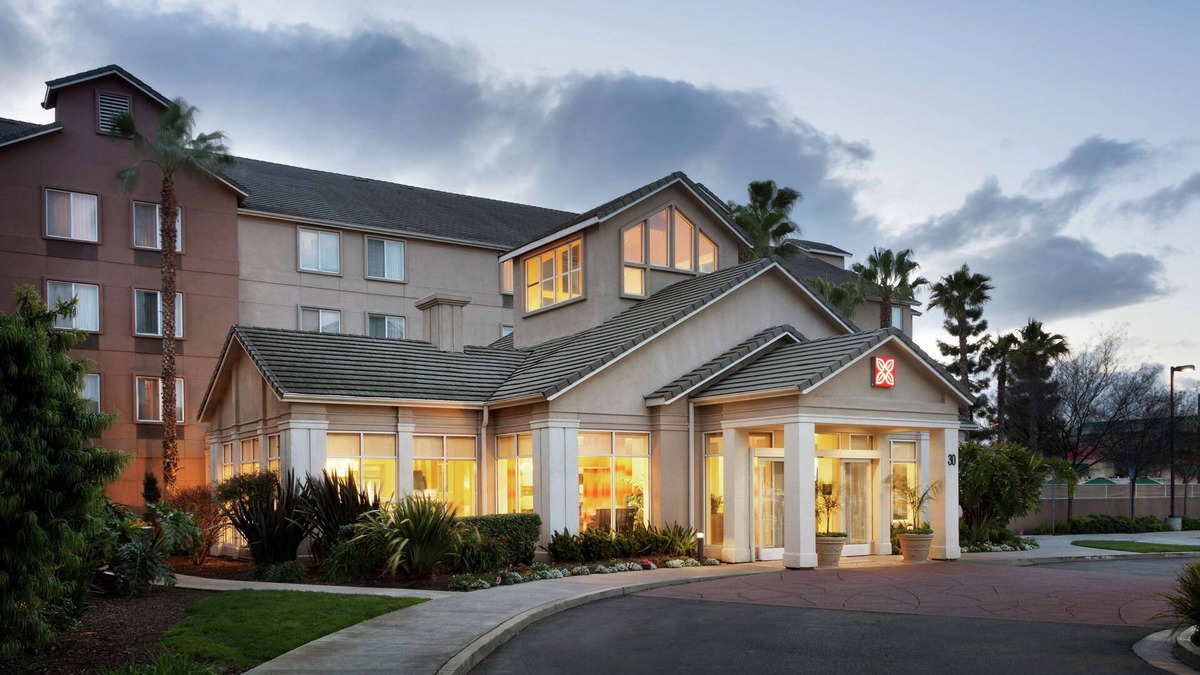 Gilroy Hotel | Hilton Garden Inn Gilroy