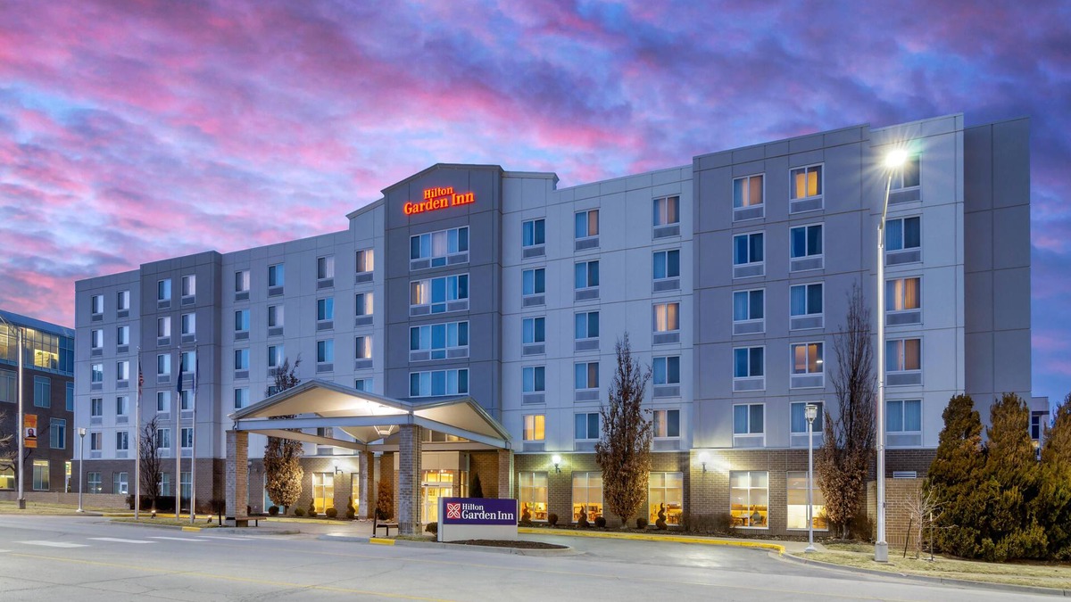 Riverview Hotel | Hilton Garden Inn Kansas City