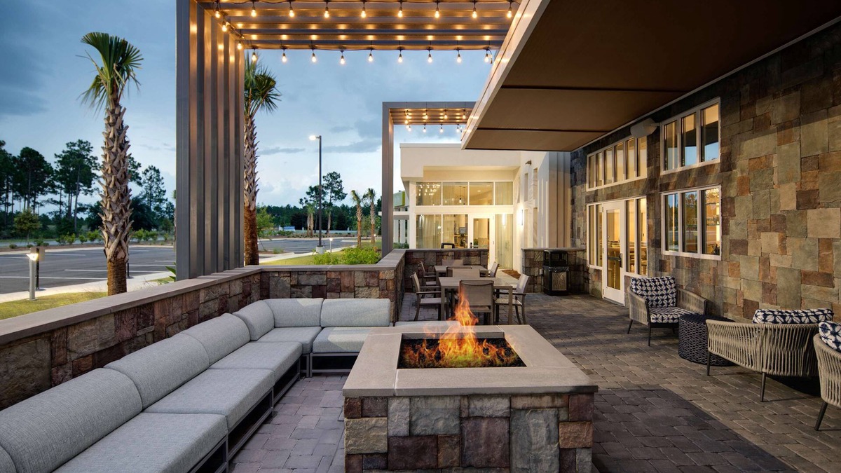 Thomas Drive Hotel | Hilton Garden Inn Panama City Airport