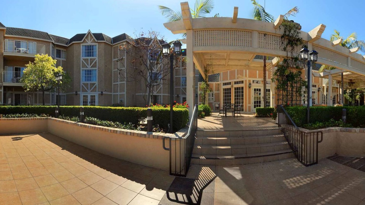 Carmel Valley Hotel | Hilton Garden Inn San Diego Del Mar