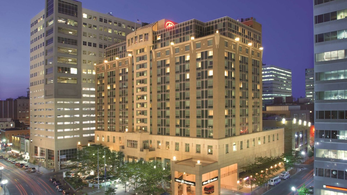 Downtown Harrisburg Hotel | Hilton Harrisburg