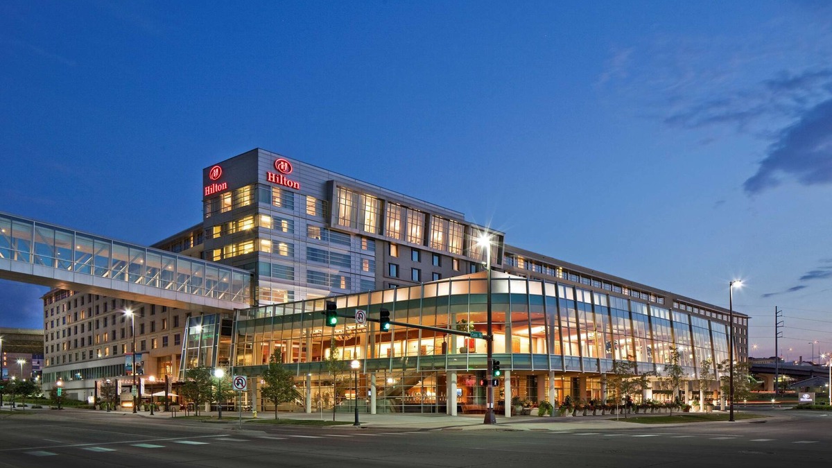 NoDo District Hotel | Hilton Omaha