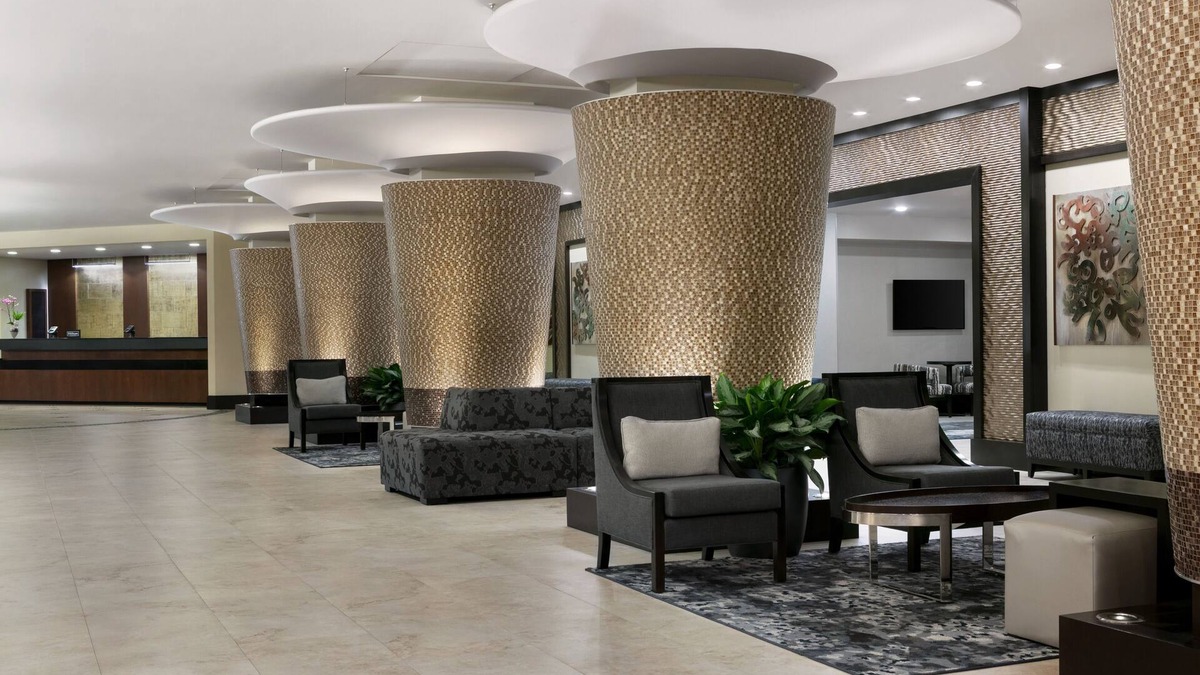 Altamonte Springs Hotel | Hilton Orlando/Altamonte Springs