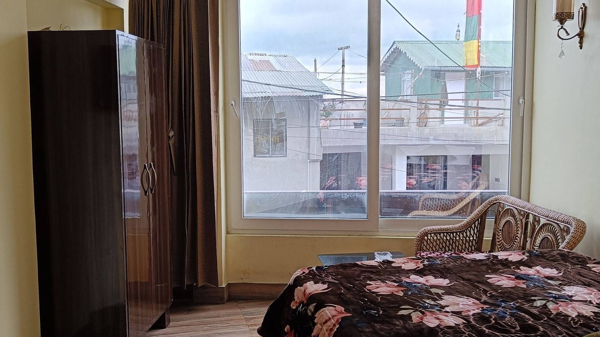 Darjeeling Hotel | Himalayan Haveli Fooding and Lodging