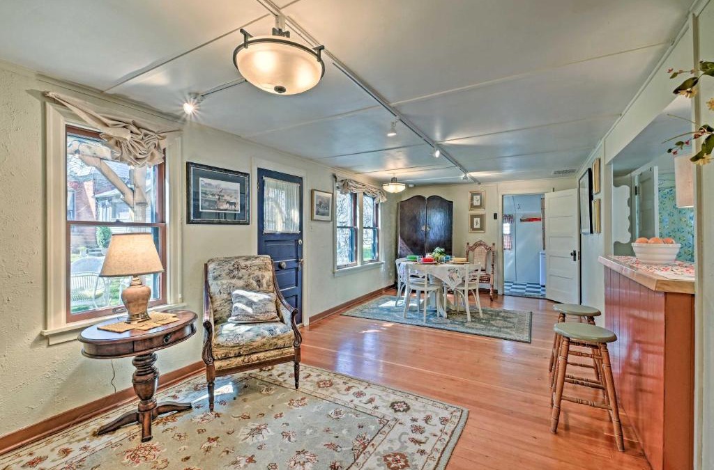 Riverfront House | Historic 1890 Carriage House In Downtown Missoula!