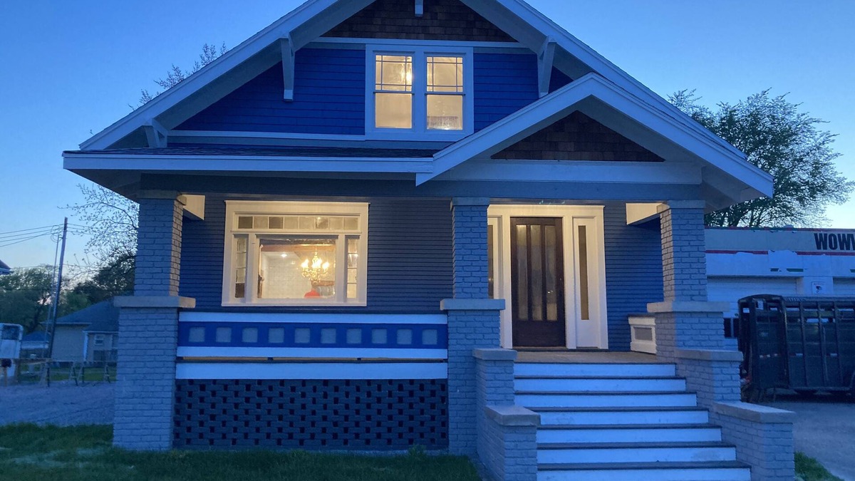 Chillicothe House | Historic 1919 Craftsman Home on Washington Street!