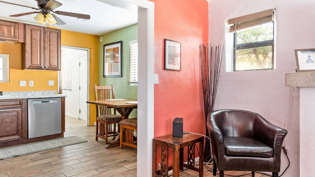 Peter Howell House | Historic Adobe Casita - Private Fully Fenced Yard