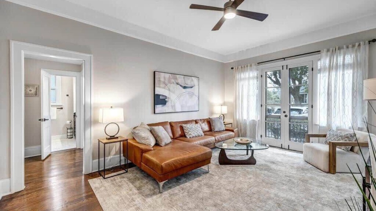 Riverside Apartment | Historic Apt - Blocks from Shoppes of Avondale!