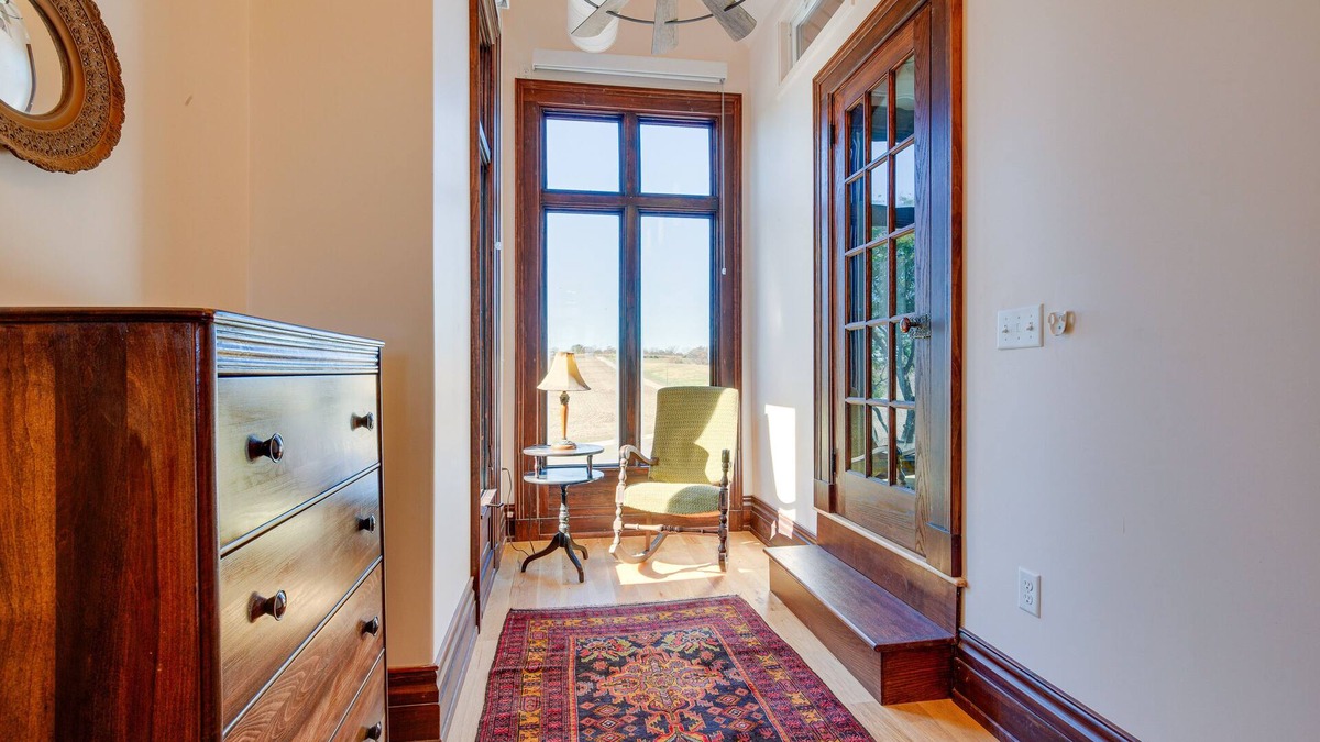 Atchison House | Historic Atchison Farmhouse w/Patio Near Downtown