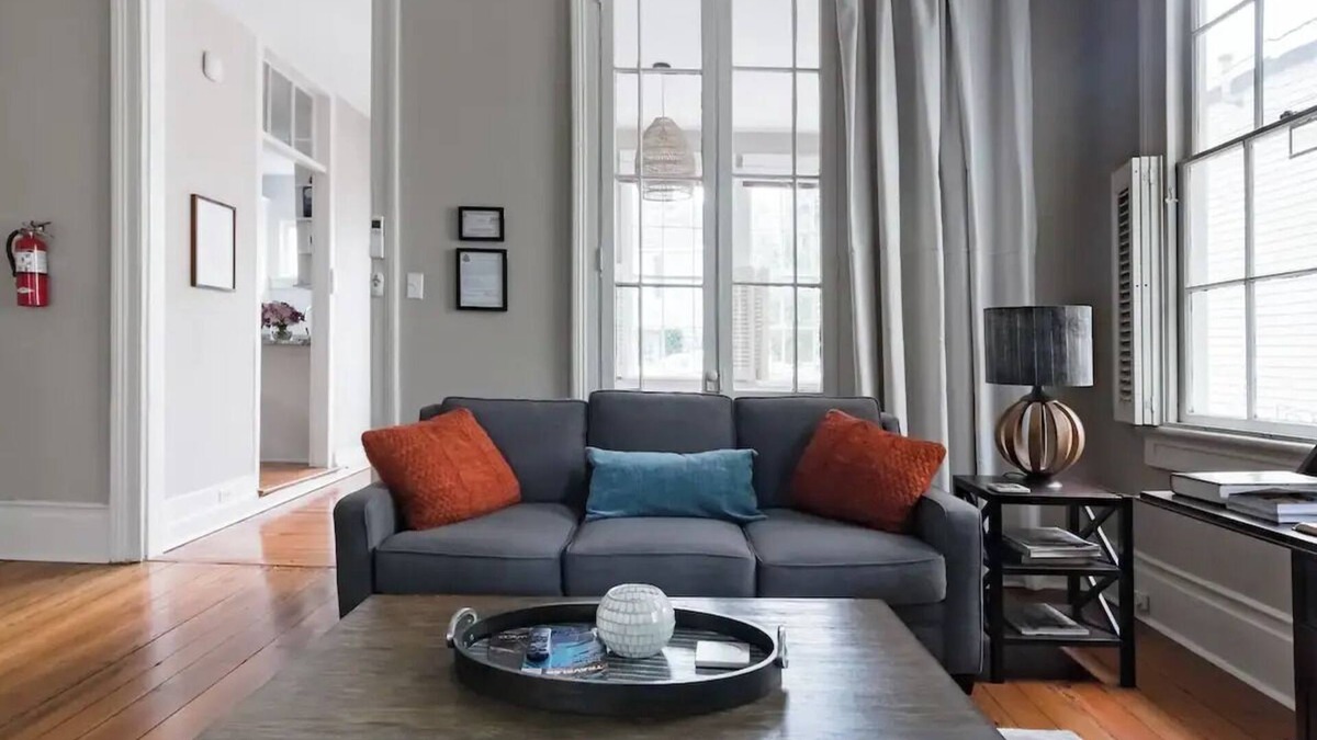 Harleston Village Condo | Historic Charleston Charm - Private Modern Luxe