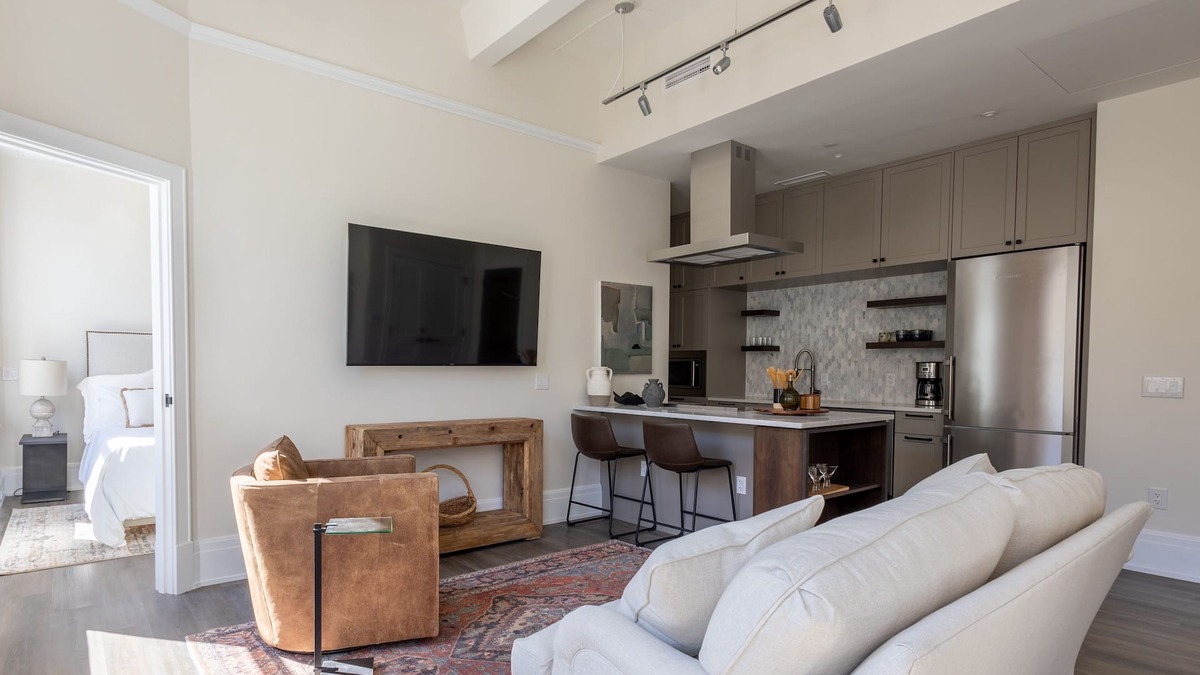 Downtown Condo | Historic Charm w/Innovation!