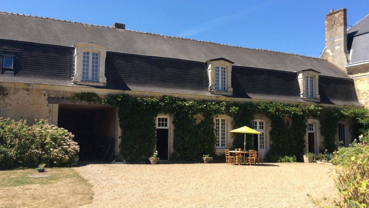 Saint-Pavace Cottage | Historic cottage in charming castle near Le Mans