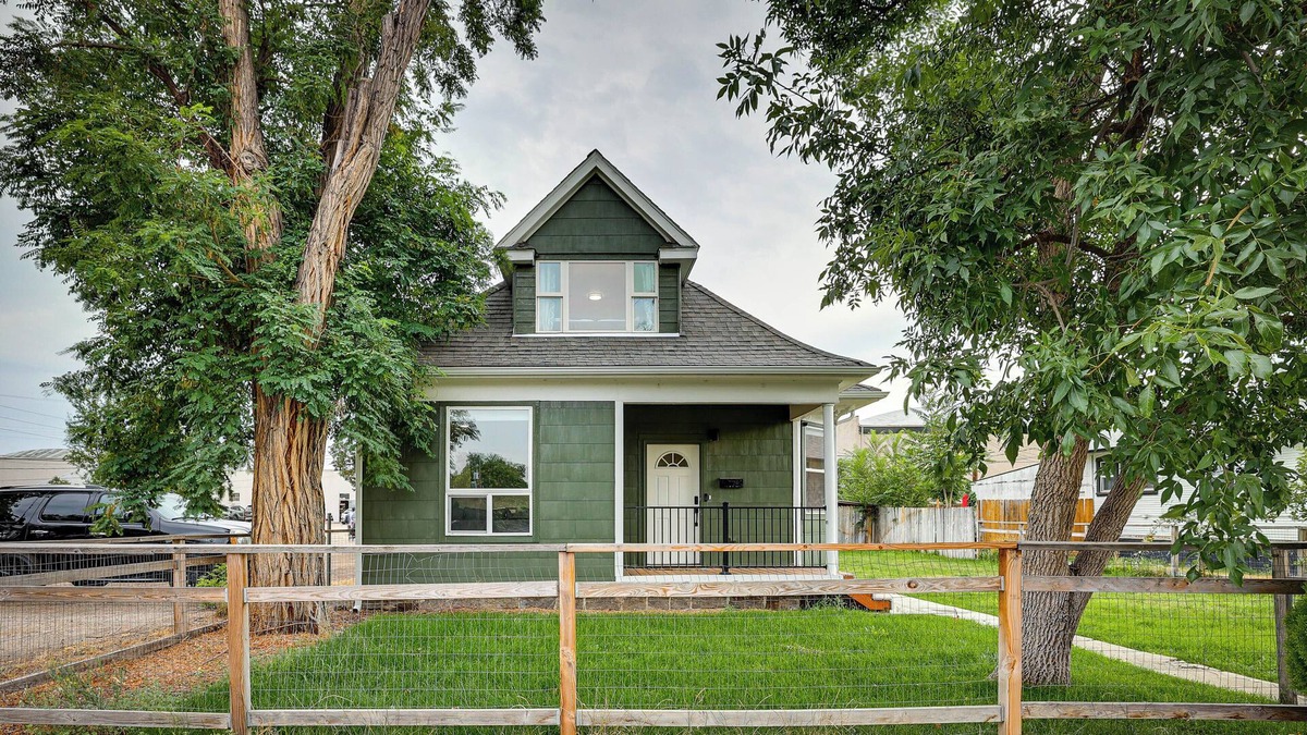 Downtown Boise House | Historic Downtown Boise Home w/ Private Hot Tub!