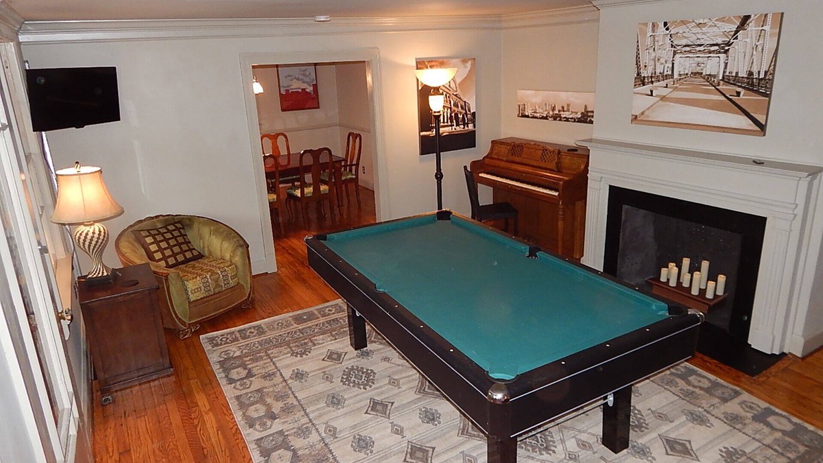 Midtown House | Historic Family Gem - Location! Safe & 5-star Clean!