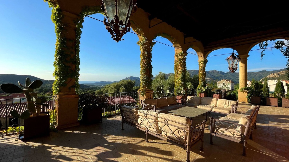 Calenzana Villa | Historic family home in the heart of a Corsican village