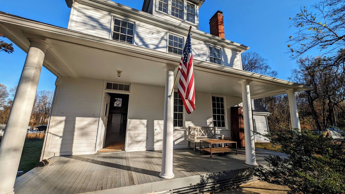 Croom Other | Historic Farmhouse 30 minutes to DC/Annapolis. 4BR Large and Inviting, Zipline