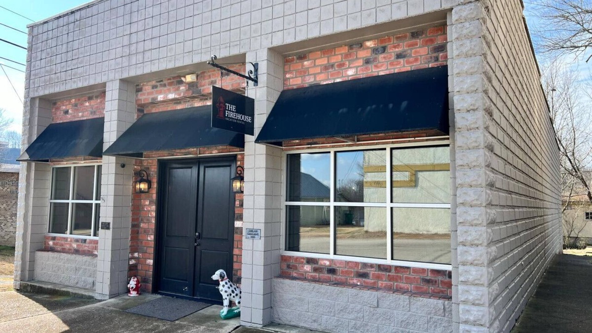 Cotter House | Historic FireHouse Lodge Very Cool!