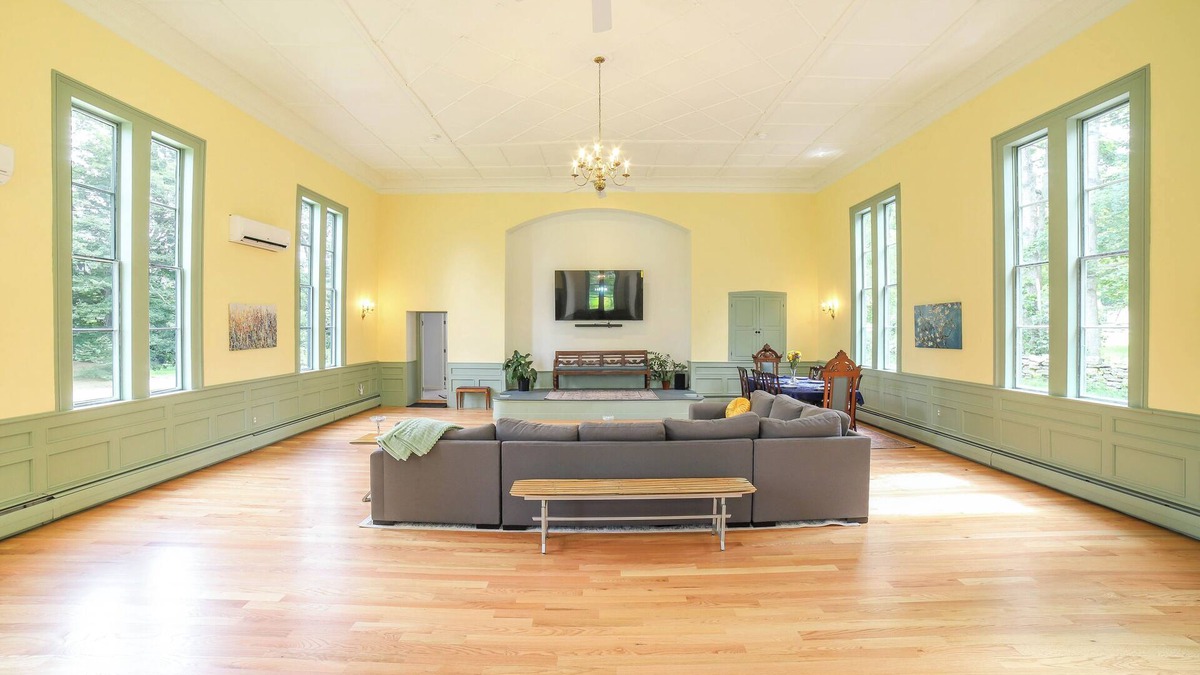 Danielson House | Historic Greek Revival Gathering House