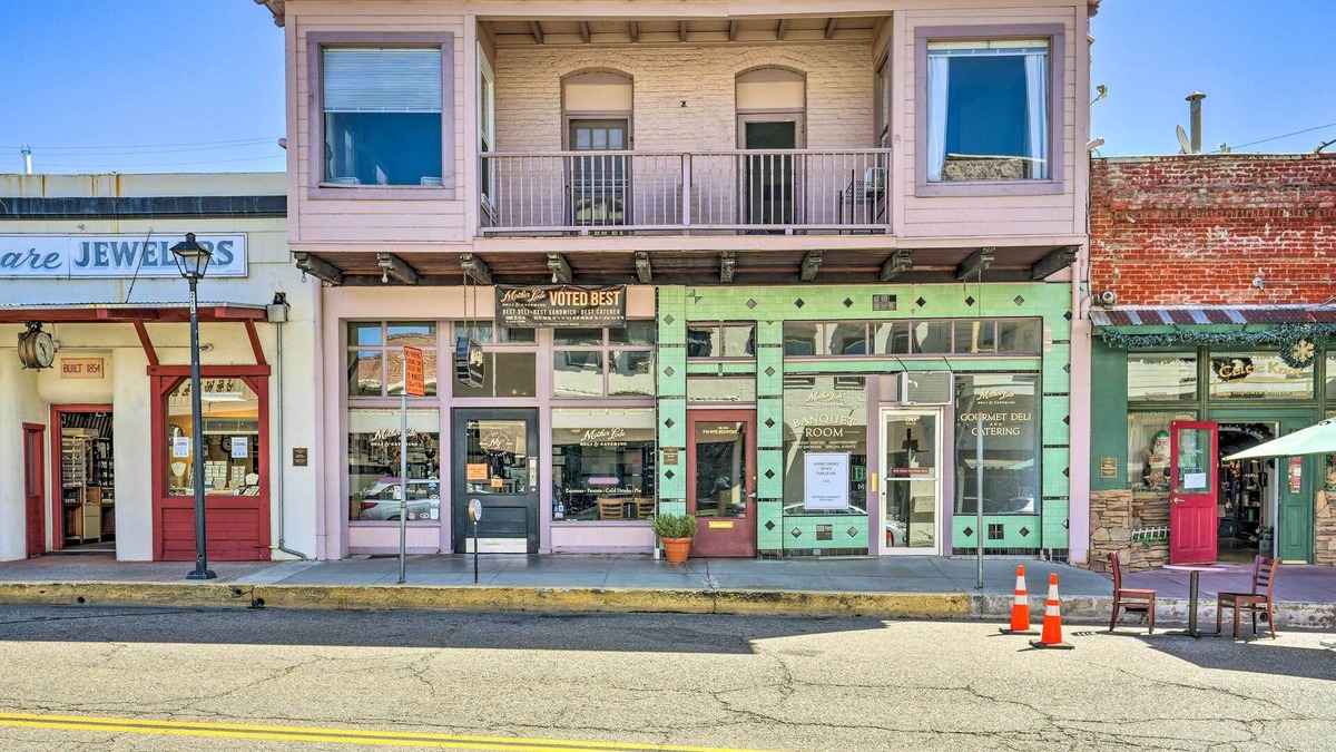 Jackson Apartment | Historic Jackson Gem: Gateway to High Sierra!