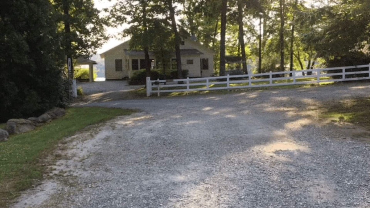 Tiger House | Historic Lake Cottage
