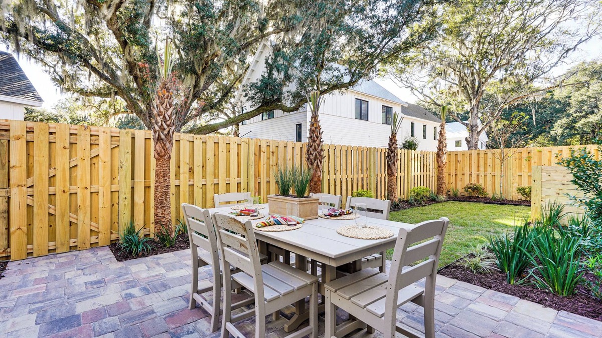 Johns Island House | Historic Location: Townhome in Johns Island!