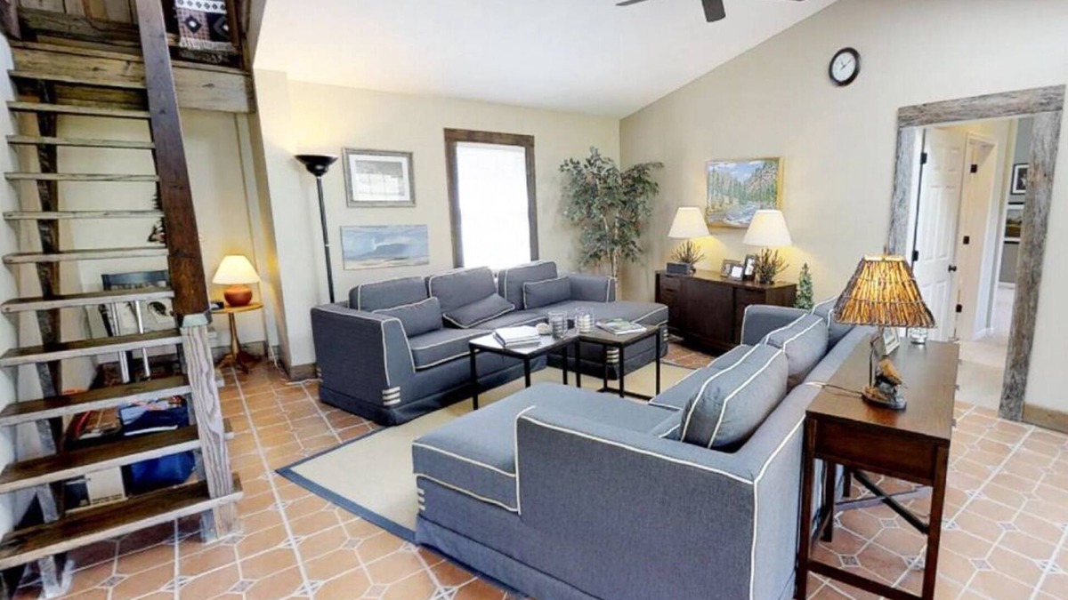 Williamsville Other | Historic luxury Farm House close to George Washington National Forest