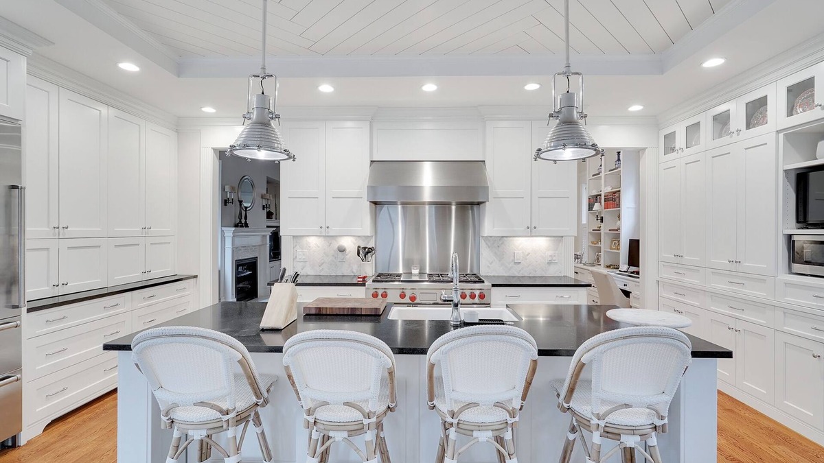 Cherokee Triangle House | Historic, Luxury House in Prime Location