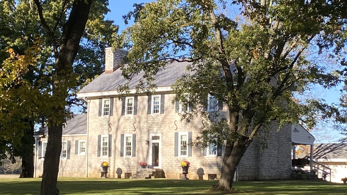Paris House | Historic Mt Lebanon, The Governor’s Estate