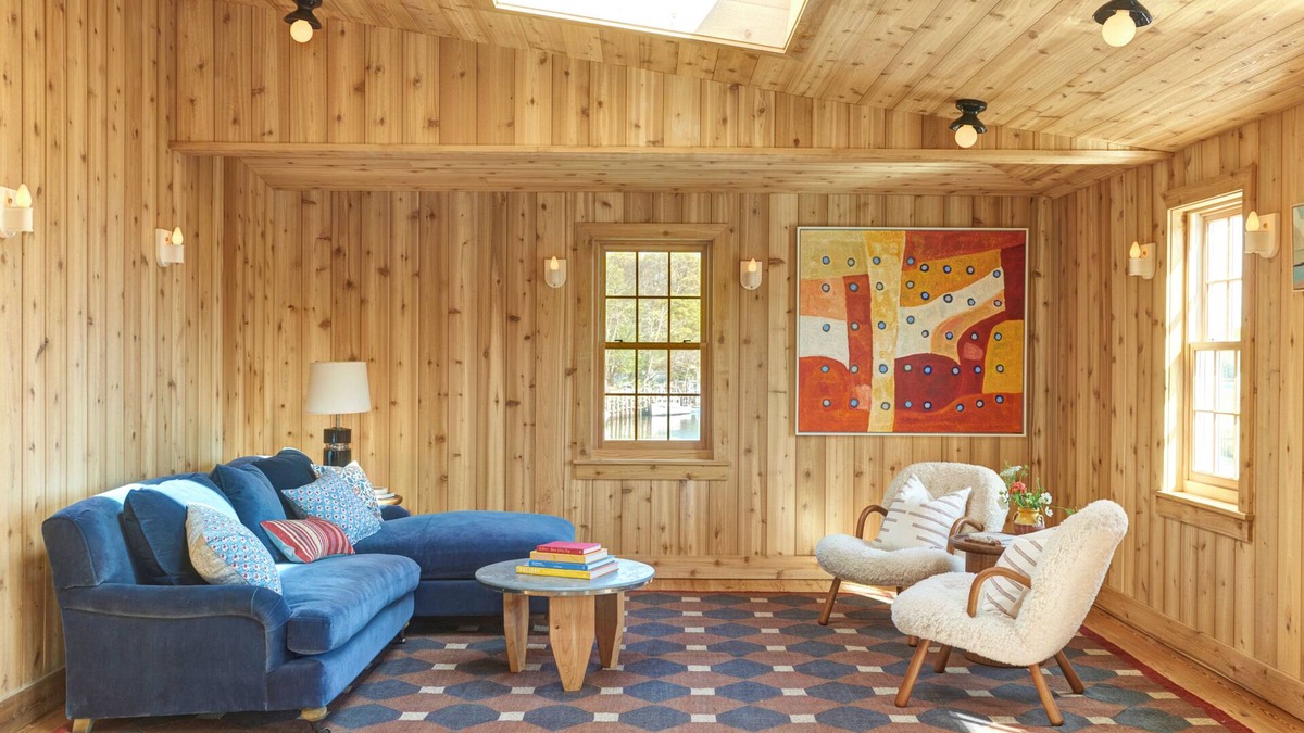 Mattituck Apartment | Historic Over-The-Water 3-Bedroom Loft Apartment