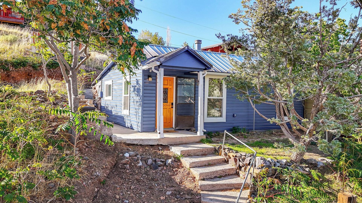 Pioche House | Historic Retreat w/Mtn Views in Pioche!