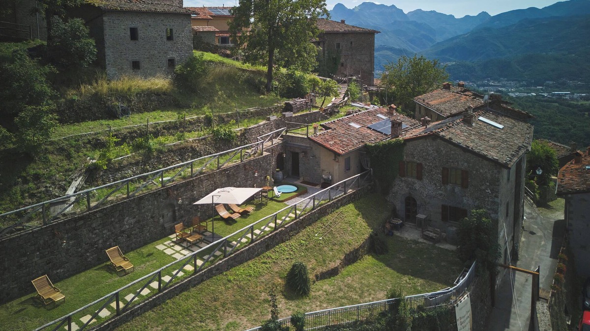 Pieve Fosciana Cottage | "Historic Sillico Relais - Hot Tub, Sauna&Charme"