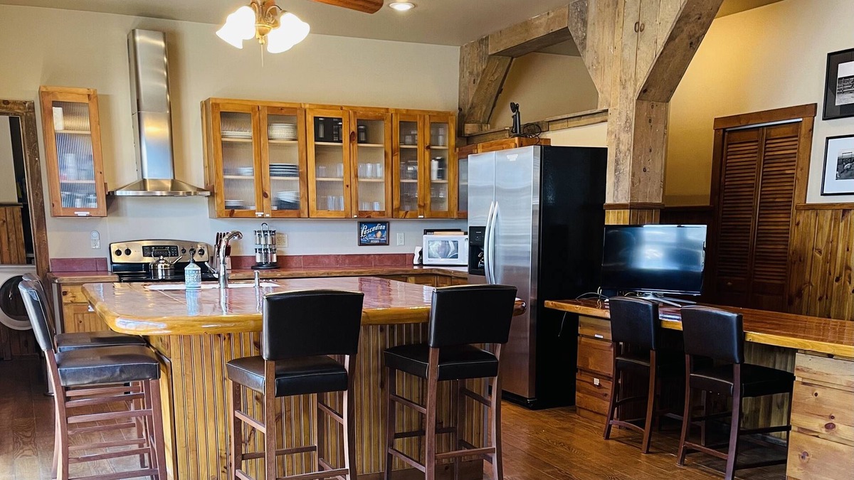 Westcliffe Apartment | Historic Silverado Suite Westcliffe