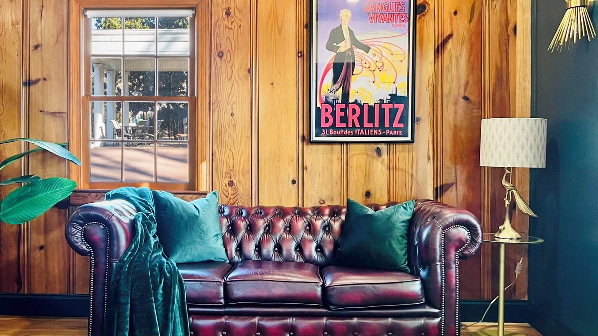Murfreesboro House | Historic Speakeasy+Downtown Murfressboro+Hot Tub