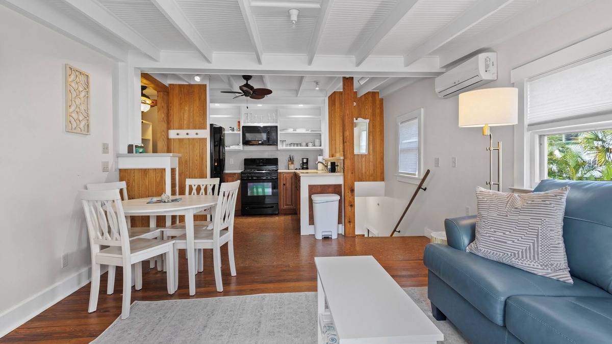 Fort Pierce Apartment | Historic & Stylish 1-Bedroom Apartment in the Heart of Downtown Fort Pierce