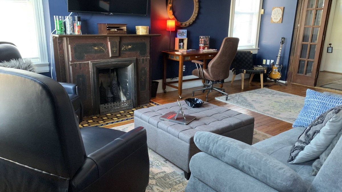 Covington House | Historic Tres House , “Tres” for 3 floors of Charm!