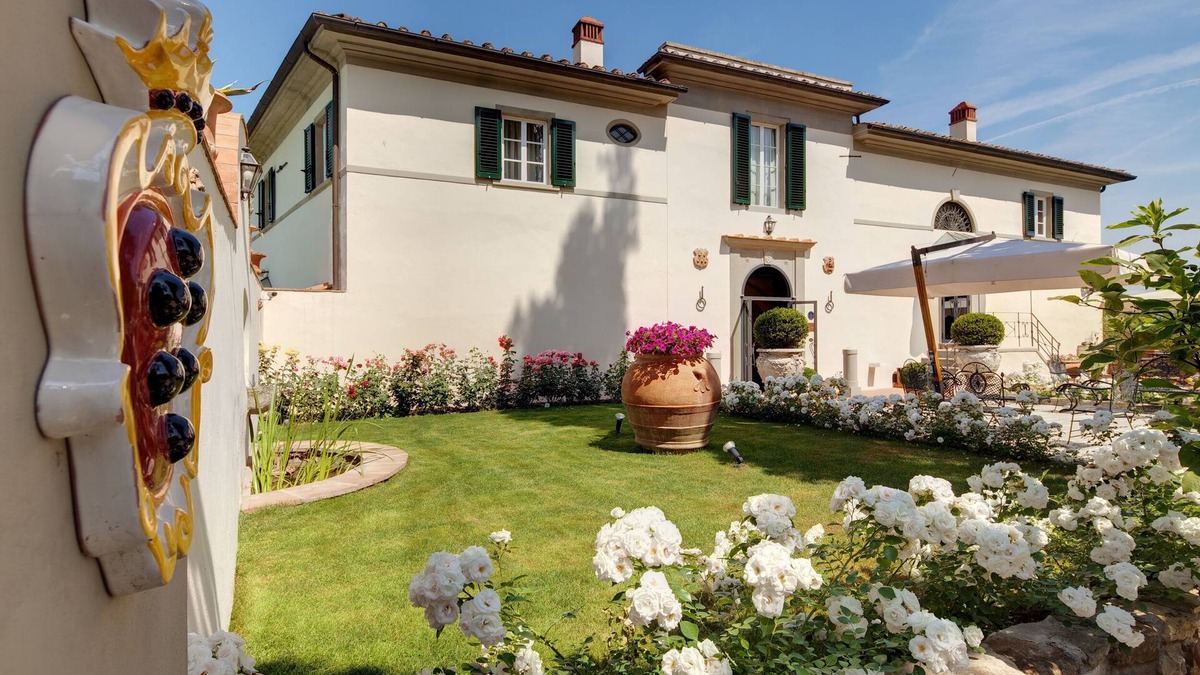 Grassina Villa | Historic Villa In The Tuscany Hills With Swimming Pool And Jacuzzi